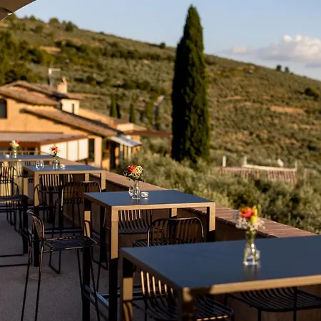 Resort La Quercetta 3*